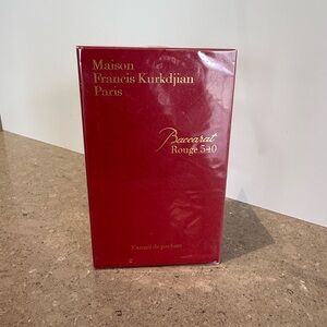 Maison Francis Kurkdjian Baccarat Rouge 540 Extrait in Red Box